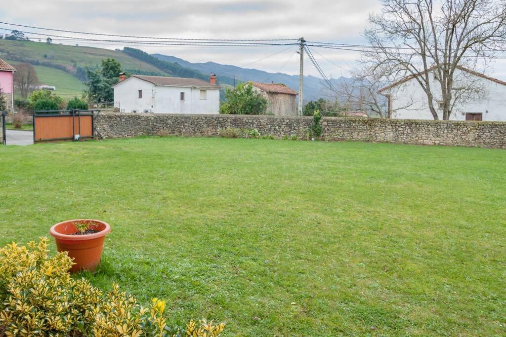 La Casona De La Bisa Villa Colombres Exterior photo